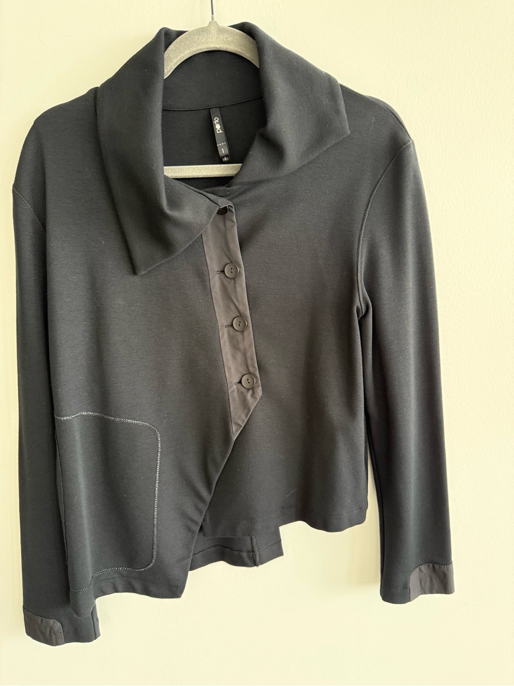 Porto (San Francisco) Black Asymmetric Button-Front Long Sleeve Jacket